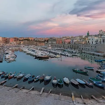 La Casetta - *